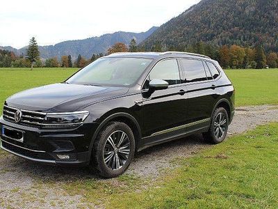 Schwarz Gebraucht 2018 VW Tiguan Allspace Highline SUV | 25.999 € (Etwas zu teuer)