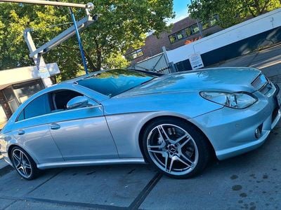 Silber Gebraucht 2005 Mercedes CLS55 AMG AMG Coupé | 16.990 €