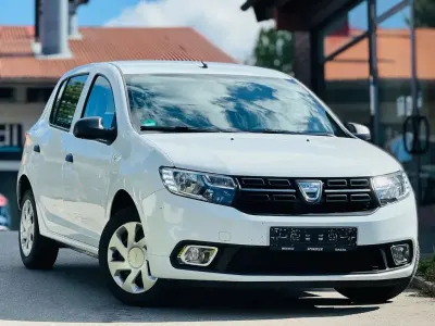 Gebraucht Dacia Sandero Essentiel 73 PS (53 kW) 2018 Weiß Limousine