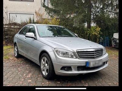 Mercedes E200