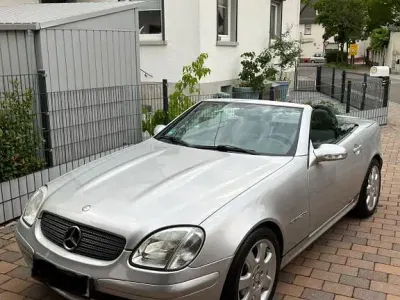 Gebraucht Mercedes SLK200 163 PS (119 kW) 2000 Silber Cabrio