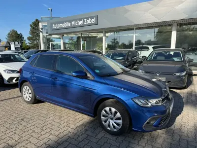 Używany VW Polo Life 80 KM (58 kW) 2024 Niebieski Hatchback