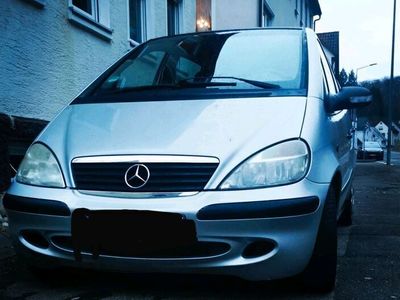 gebraucht Mercedes A140 für 600 Euro kann er geholt werden brauch denplatz