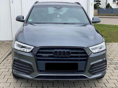 Gebraucht Audi Q3 Sport 220 PS (161 kW) 2015 Grau SUV