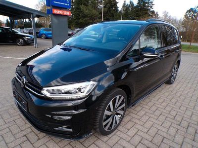 Gebraucht VW Touran Style 150 PS (110 kW) 2025 Schwarz Van / Kleinbus
