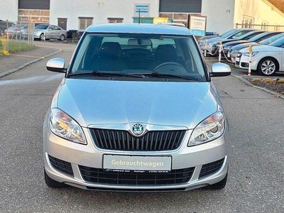 Gebraucht Skoda Fabia Family 86 PS (63 kW) 2011 Silber Limousine