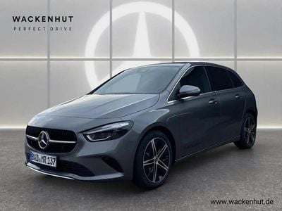 Grau Gebraucht 2025 Mercedes B200 Advanced Van / Kleinbus | 34.899 € (Etwas zu teuer)