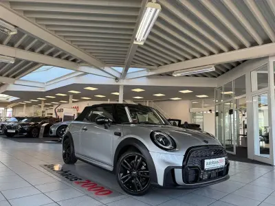 Gebraucht Mini John Cooper Works Cabriolet 136 PS (100 kW) 2024 Melting silver iii Cabrio