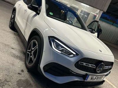 Mercedes GLA200