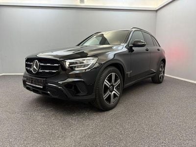 Schwarz Gebraucht 2021 Mercedes GLC200 Night SUV | 33.799 € (Guter Preis)