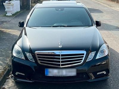 Gebraucht Mercedes E500 AMG 388 PS (285 kW) 2011 Schwarz Limousine