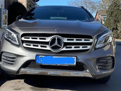 Mercedes GLA200