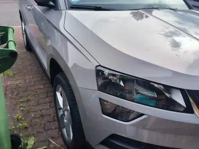 Gebraucht Skoda Karoq Ambition 110 PS (80 kW) 2020 Grau SUV