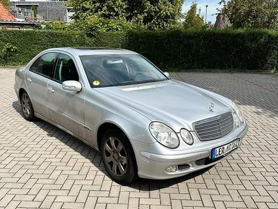Mercedes E220
