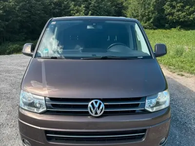 Gebraucht VW Multivan Team 180 PS (132 kW) 2011 Braun Van / Kleinbus