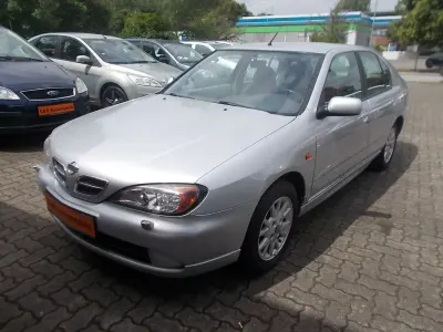 Gebraucht Nissan Primera Visia 116 PS (85 kW) 2002 Silber Limousine
