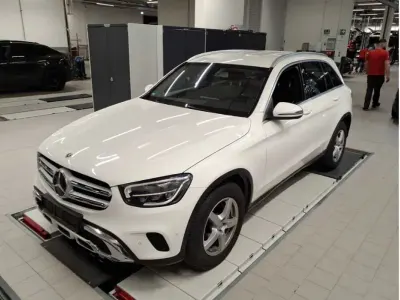 Gebraucht Mercedes GLC220 170 PS (125 kW) 2019 Weiß SUV