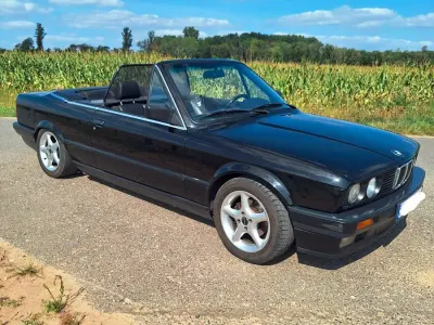 Gebraucht BMW 318 Cabriolet 113 PS (83 kW) 1992 Schwarz Cabrio