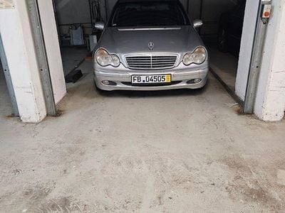 Mercedes 240