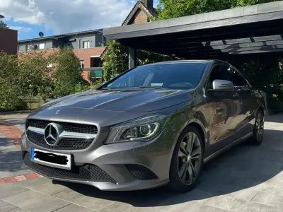 Gebraucht Mercedes CLA220 177 PS (130 kW) 2015 Grau Coupé