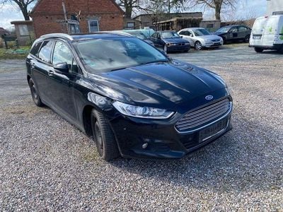 Gebraucht Ford Mondeo Trend 160 PS (117 kW) 2015 Schwarz Limousine