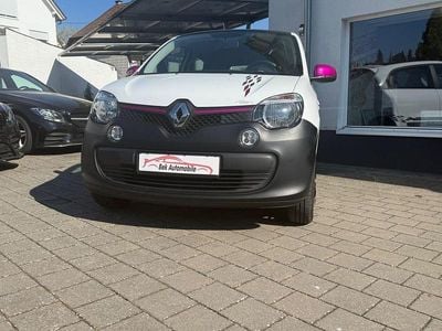 Second-hand Renault Twingo 90 CP (66 kW) 2015 Alb Hatchback