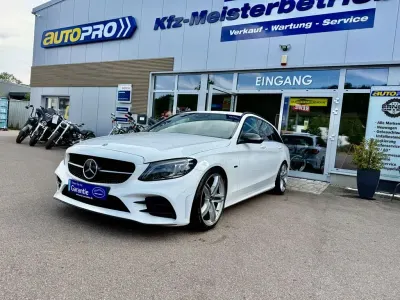 Gebraucht Mercedes E300 AMG 194 PS (142 kW) 2021 Weiß Limousine