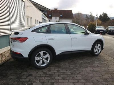 Gebraucht Audi Q4 Sportback e-tron Ambiente 150 kW (204 PS) 2023 Weiß SUV