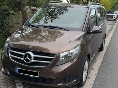 Mercedes V250