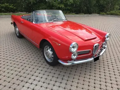 Gebraucht Alfa Romeo 2600 151 PS (111 kW) 1963 Rot Cabrio