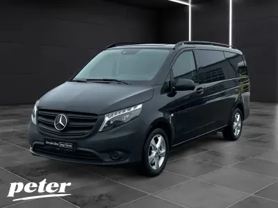 Gebraucht Mercedes Vito 190 PS (139 kW) 2024 Obsidianschwarz metallic Van