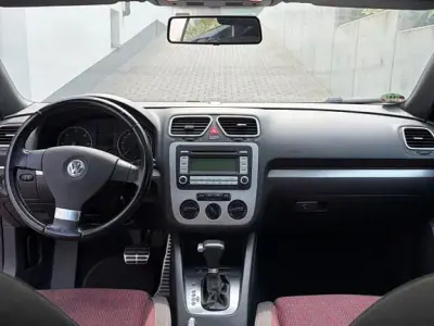 Gebraucht VW Eos 140 PS (102 kW) 2006 Rot Cabrio