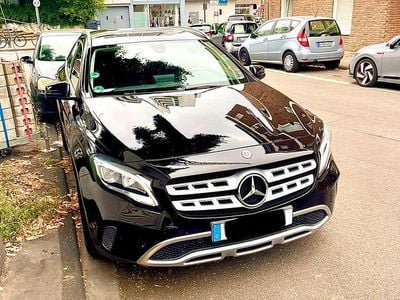 Mercedes GLA250