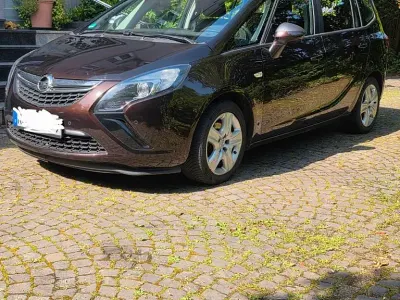 Gebraucht Opel Zafira Tourer Selection 140 PS (102 kW) 2012 Braun Van / Kleinbus