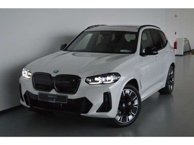 gebraucht BMW iX3 Impressive Leder Park-Assistent HUD Wireless Ch. H&K