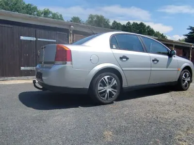 Gebraucht Opel Vectra Comfort 150 PS (110 kW) 2003 Silber Limousine
