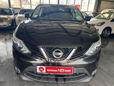 Gebraucht Nissan Qashqai N-Connecta 116 PS (85 kW) 2016 Schwarz SUV