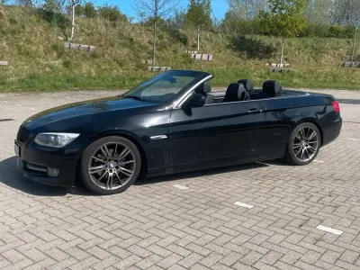 Usata BMW 320 Cabriolet 184 CV (135 kW) 2011 Cabrio
