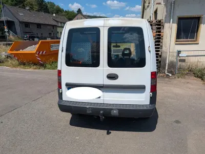 Gebraucht Opel Combo 75 PS (55 kW) 2011 Weiß Van / Kleinbus