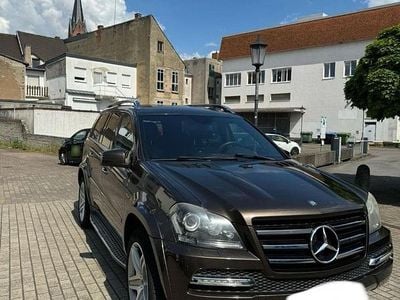 Gebraucht Mercedes GL350 AMG 265 PS (194 kW) 2011 Braun SUV