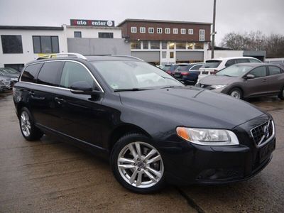 gebraucht Volvo V70 2.0 D Kombi Summum/Leder/Automatik/Navi