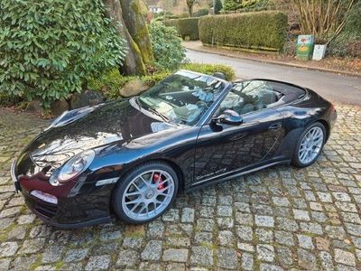 Porsche 911 Carrera GTS