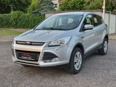 Gebraucht Ford Kuga Trend 150 PS (110 kW) 2015 Silber SUV