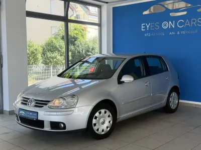 Gebraucht VW Golf VI Edition 102 PS (75 kW) 2008 Reflexsilber metallic Kleinwagen