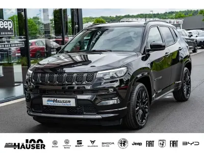 Gebraucht Jeep Compass Altitude 131 PS (96 kW) 2024 Schwarz SUV