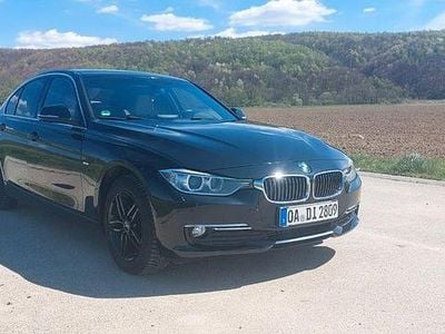 Gebraucht BMW 320 Luxury Line 184 PS (135 kW) 2015 Schwarz Limousine