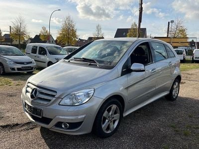 Mercedes B180
