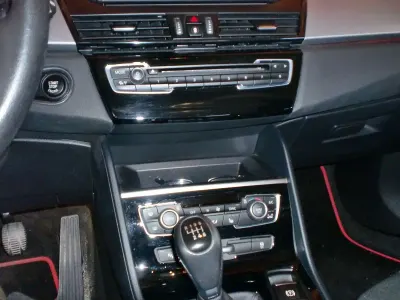 Gebraucht BMW 218 Gran Tourer Advantage 140 PS (102 kW) 2020 Orange Van / Kleinbus