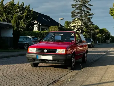 Używany VW Polo 45 KM (33 kW) 1993 Czerwony Sedan/Limuzyna