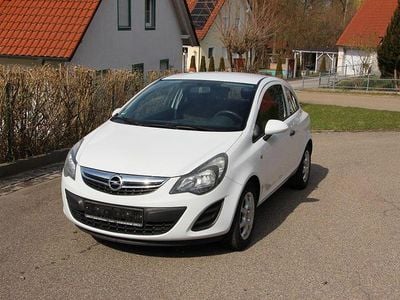 Gebraucht Opel Corsa Edition 69 PS (50 kW) 2014 Weiß Kleinwagen